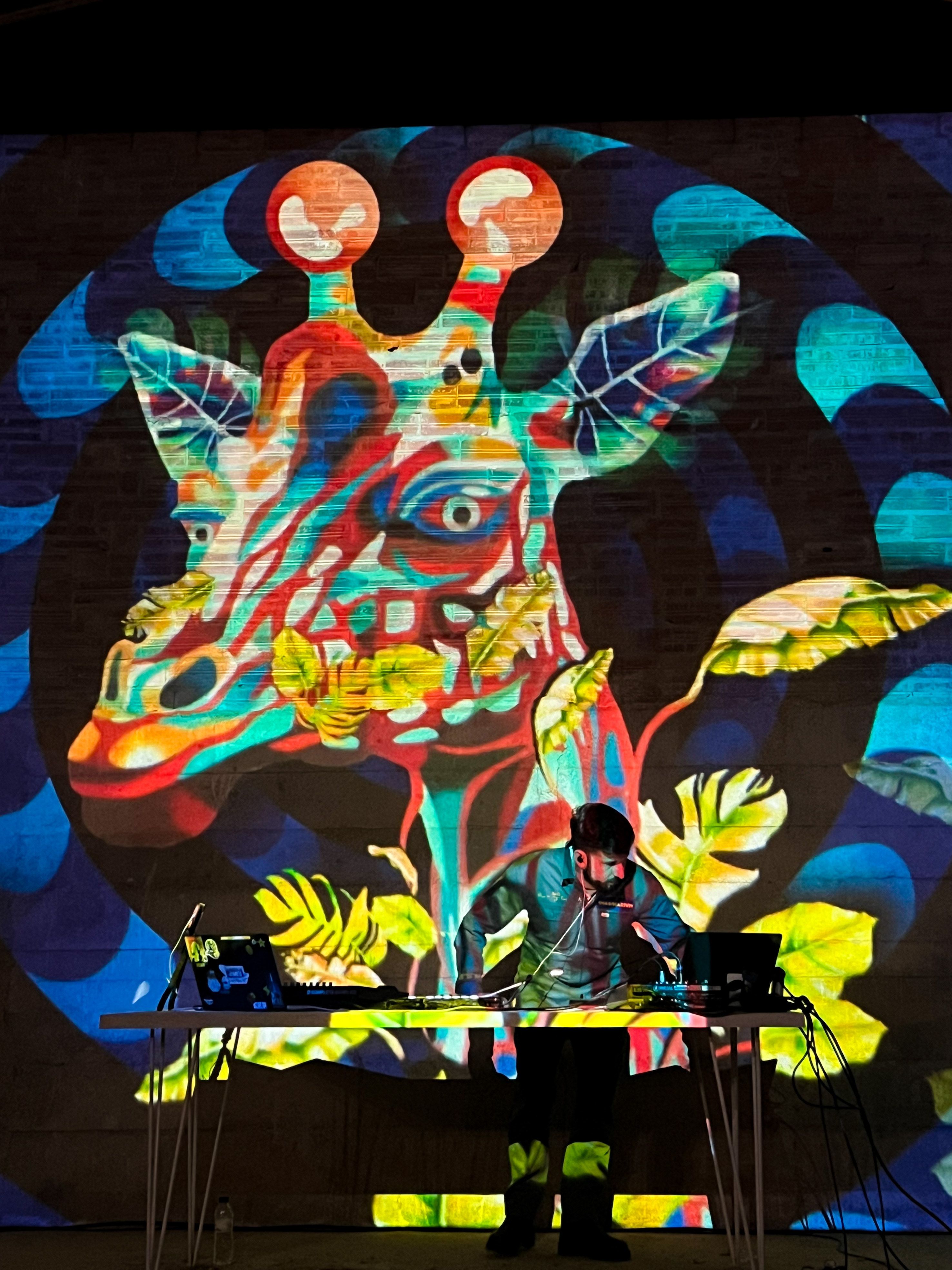 Ora The limits of the planets Foto di scena