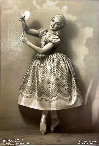 Foto/cartolina di Luciana Novaro in Passo d’addio 1935 con dedica